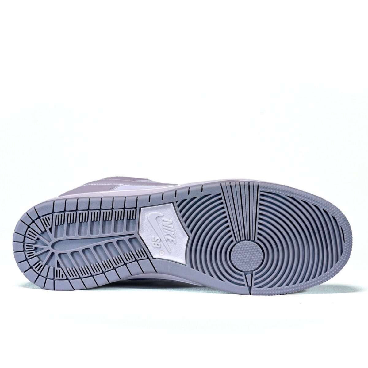 Nike SB Dunk Low - White and Gray - Image 2