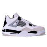 Nike Air Jorden 4 Retro - Black