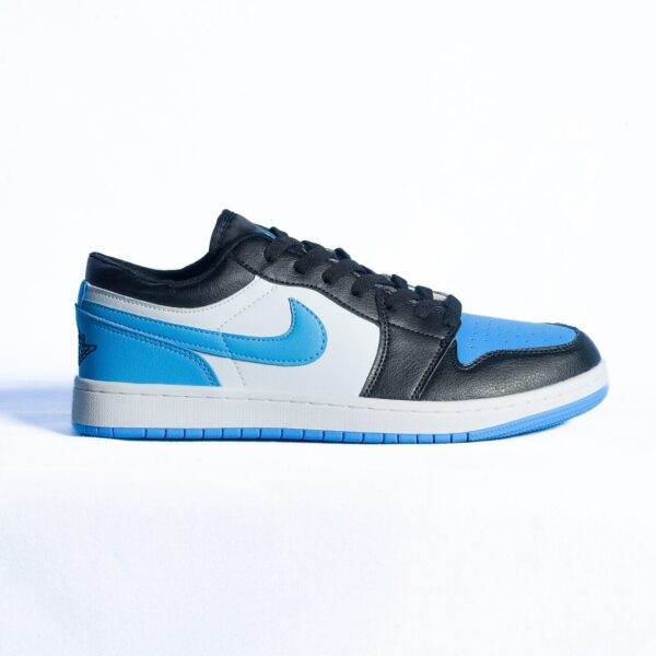 NIKE Air Jorden One Blue
