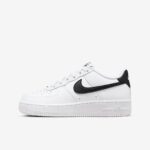 Nike Air Force - White & Black - Image 2